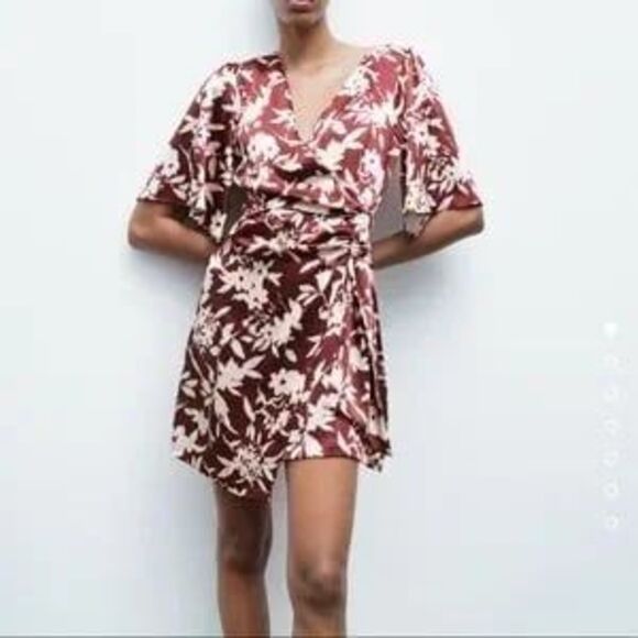 Zara Blogger's Favorite Satin Watercolor Floral Knotted Faux Wrap Mini Dress S - Picture 3 of 10